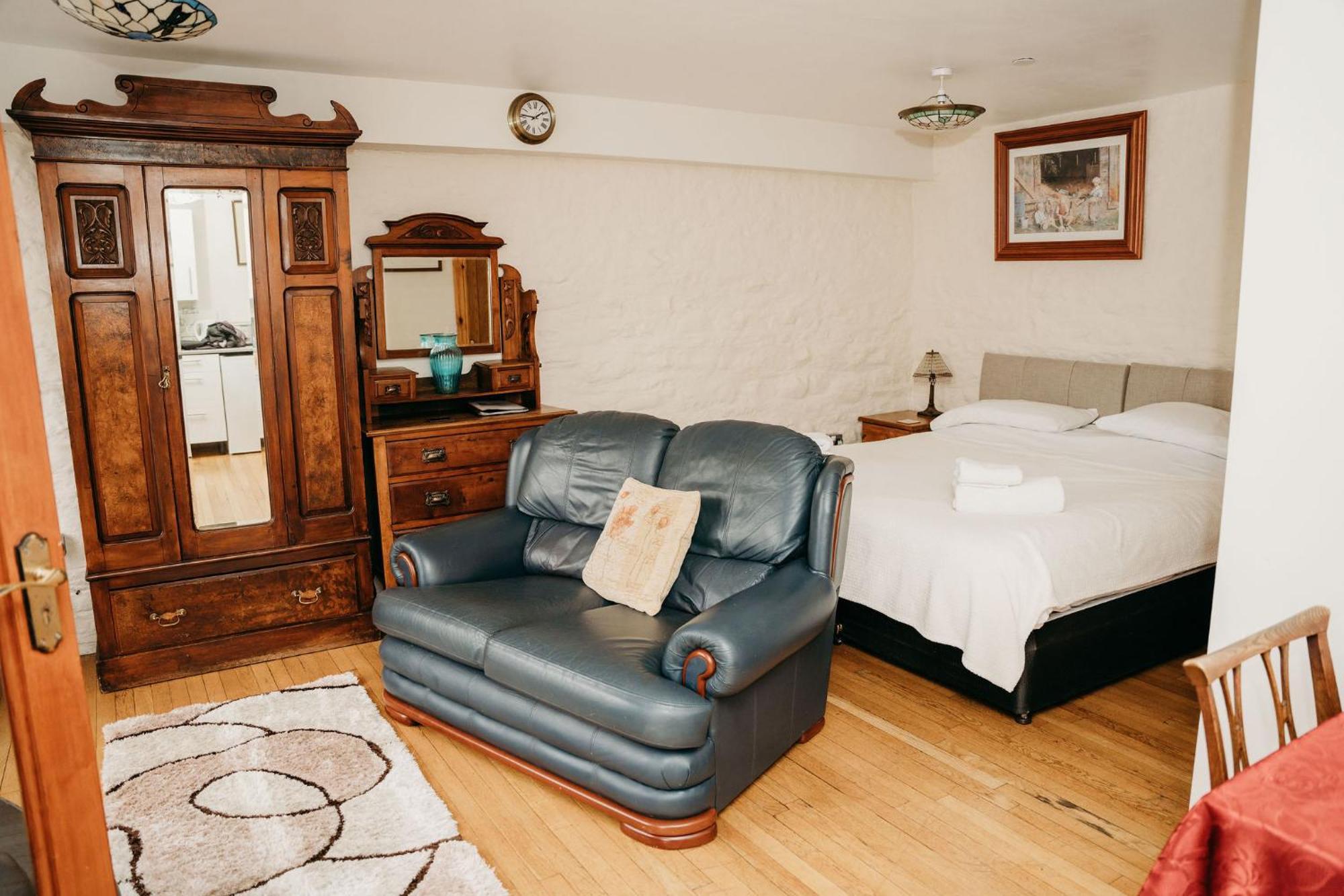The Barn B&B Port Talbot Ngoại thất bức ảnh